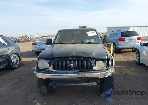 2001 Toyota Tacoma Prerunner V6 z USA, uszkodzony, nr VIN 5TESN92N11Z807376